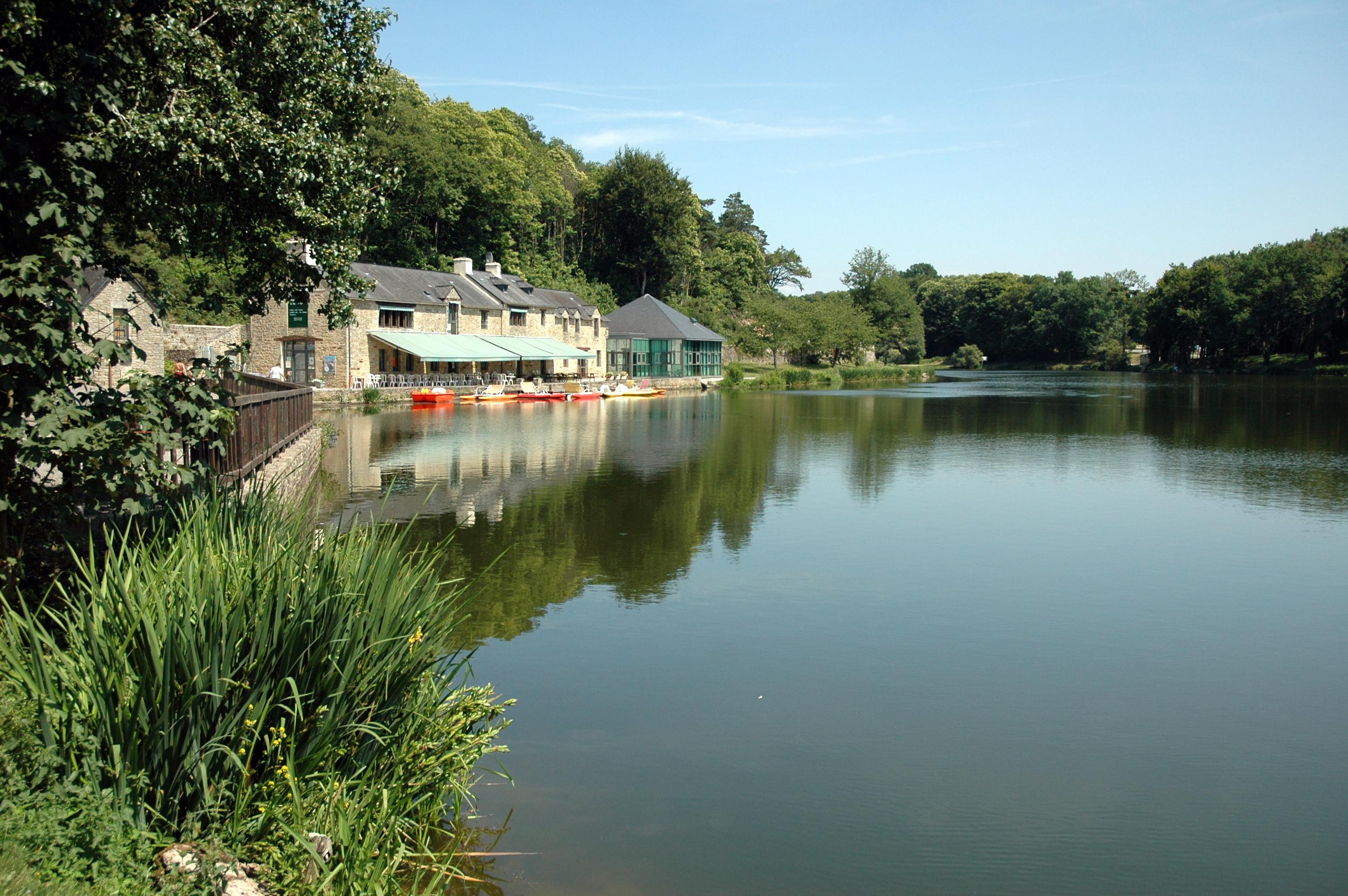 Terres De France - Le Domaine Du Moulin Neuf Hotel Rochefort-en-Terre Eksteriør billede
