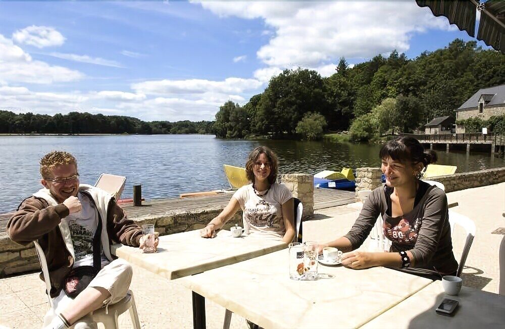 Terres De France - Le Domaine Du Moulin Neuf Hotel Rochefort-en-Terre Eksteriør billede